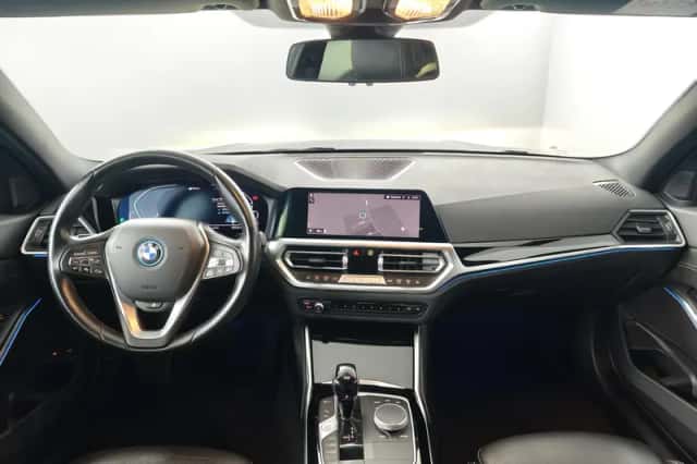 BMW 3-Serie (2022) thumbnail 3