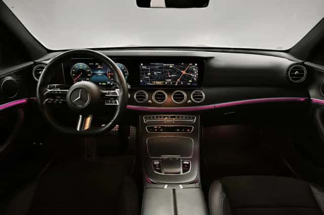 Mercedes-Benz E-Klasse (2022) thumbnail 3