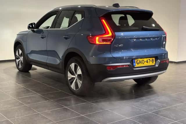 Volvo XC40 (2024) thumbnail 6