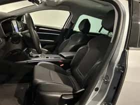 Renault Mégane (2023) thumbnail 7