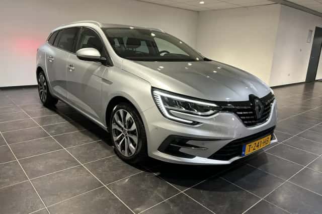 Renault Mégane (2023) thumbnail 5