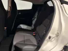 Nissan Juke (2023) thumbnail 8