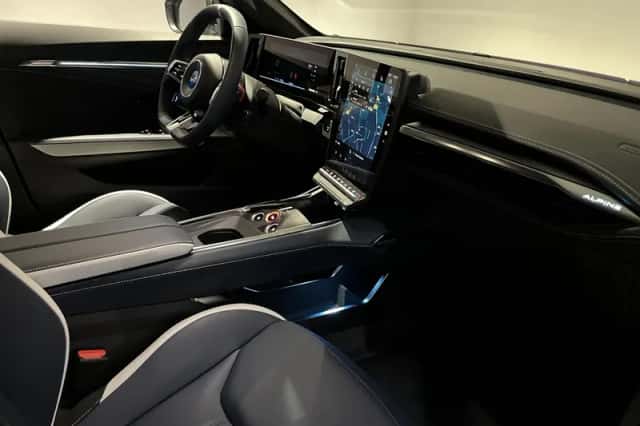 Alpine A390 (2026) thumbnail 3