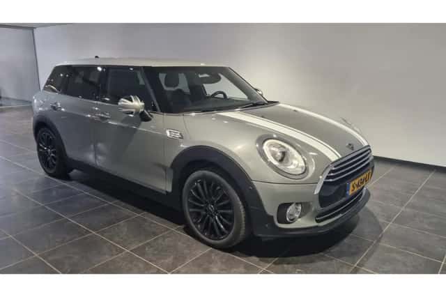 MINI Clubman (2019) thumbnail 5