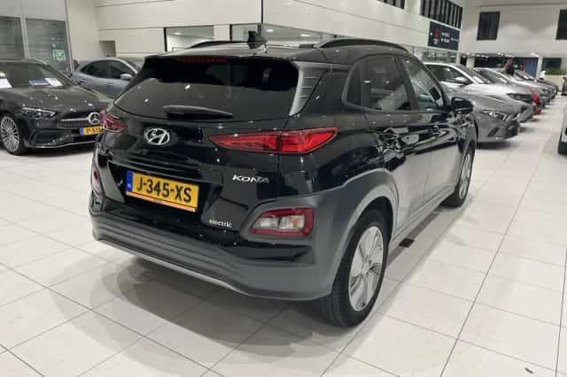 Hyundai Kona (2020) thumbnail 2