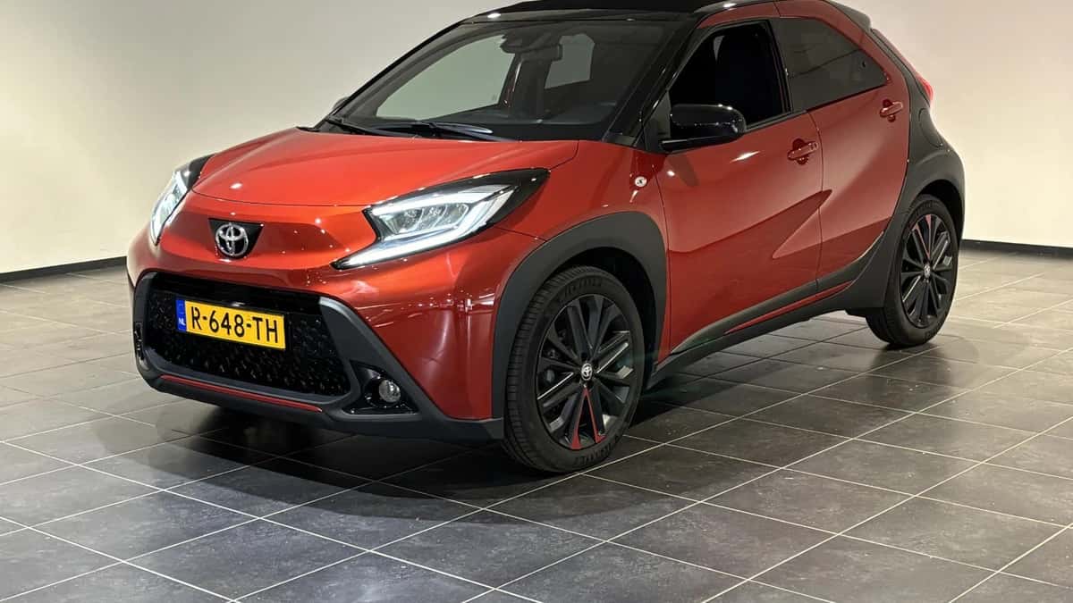 Toyota Aygo (2022) — foto 1