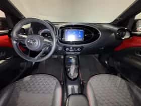 Toyota Aygo (2022) thumbnail 3