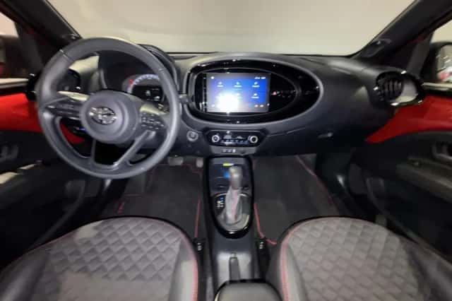 Toyota Aygo (2022) thumbnail 3