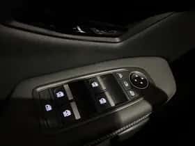 Mitsubishi Eclipse Cross thumbnail 17