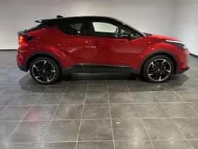 Toyota C-HR (2022) thumbnail 14