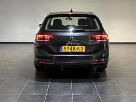 Volkswagen Passat (2023) thumbnail 17