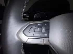 Volkswagen Passat (2023) thumbnail 19