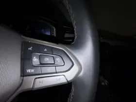 Volkswagen Passat (2023) thumbnail 20