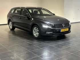 Volkswagen Passat (2023) thumbnail 5