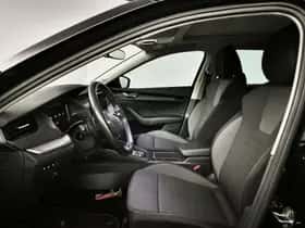 Škoda Octavia (2021) thumbnail 7