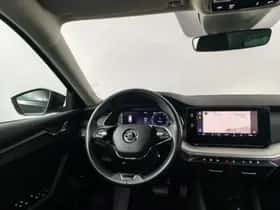 Škoda Octavia (2021) thumbnail 10