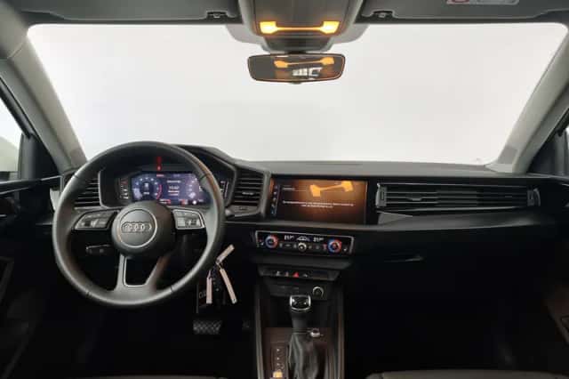 Audi A1 (2025) thumbnail 3