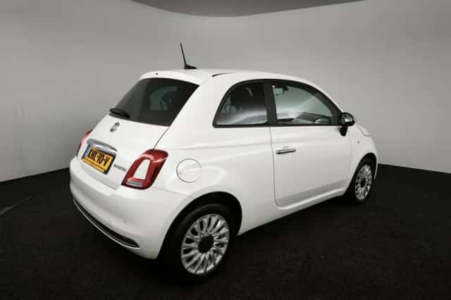Fiat 500 (2024) thumbnail 2