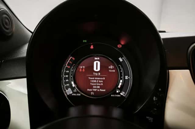 Fiat 500 (2024) thumbnail 4