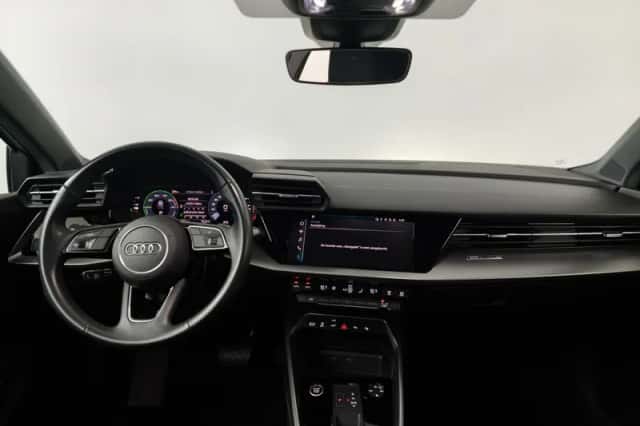 Audi A3 (2024) thumbnail 3