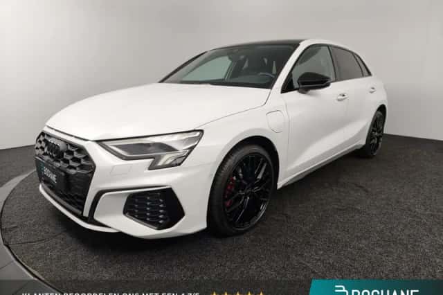 Audi A3 (2024) thumbnail 1