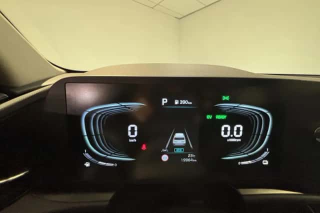 Kia Niro (2024) thumbnail 4