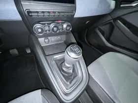 Mitsubishi Colt (2024) thumbnail 27