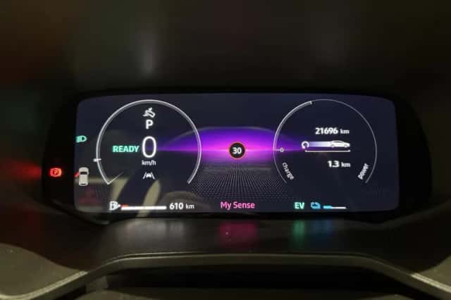 Renault Clio (2025) thumbnail 4