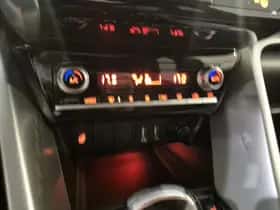 Mitsubishi Eclipse Cross (2021) thumbnail 13