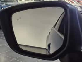 Mitsubishi Eclipse Cross (2021) thumbnail 14