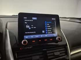 Mitsubishi Eclipse Cross (2021) thumbnail 31