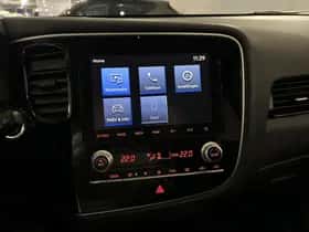 Mitsubishi Outlander (2021) thumbnail 10