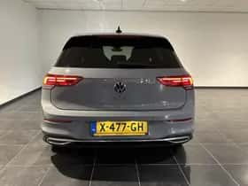 Volkswagen Golf (2023) thumbnail 18