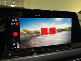 Volkswagen Golf (2023) thumbnail 31