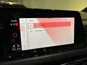 Volkswagen Golf (2023) thumbnail 32