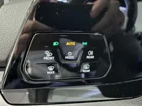 Volkswagen Golf (2023) thumbnail 33