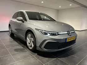 Volkswagen Golf (2023) thumbnail 5