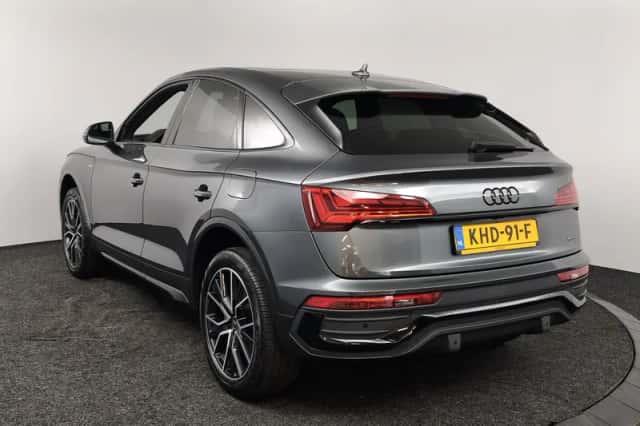 Audi Q5 (2023) thumbnail 6