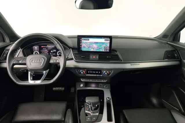 Audi Q5 (2023) thumbnail 3