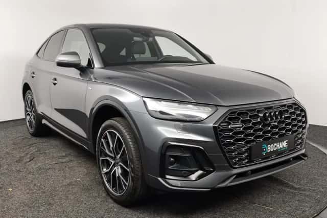 Audi Q5 (2023) thumbnail 5