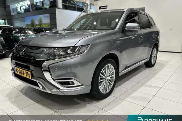 Mitsubishi Outlander (2019) thumbnail 1