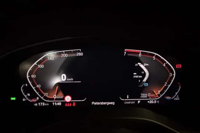 BMW X3 (2020) thumbnail 4