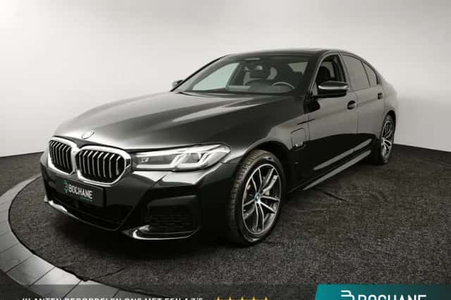 BMW 5-Serie (2023) thumbnail 1