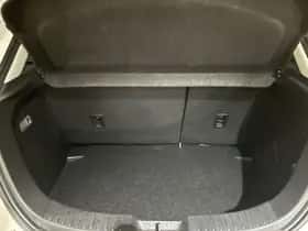 Mazda 2 (2019) thumbnail 9