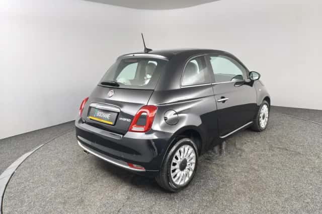 Fiat 500 (2021) thumbnail 2