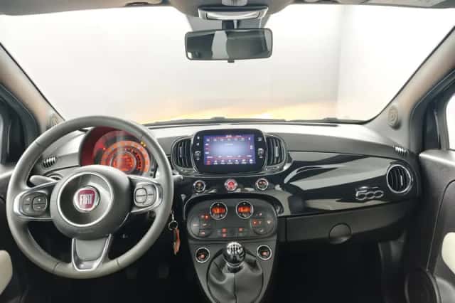 Fiat 500 (2021) thumbnail 3