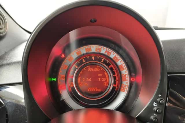 Fiat 500 (2021) thumbnail 4