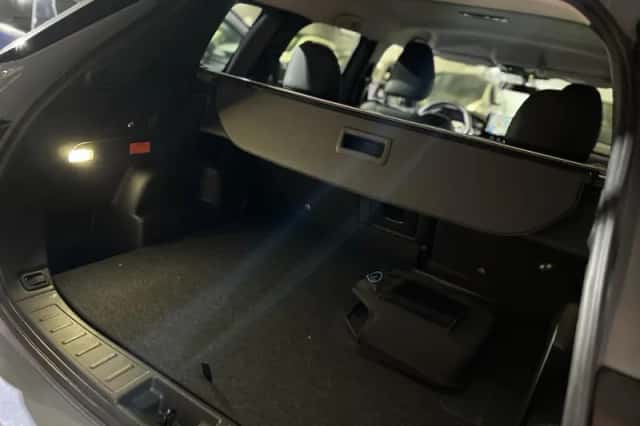 Mitsubishi Outlander (2025) thumbnail 3
