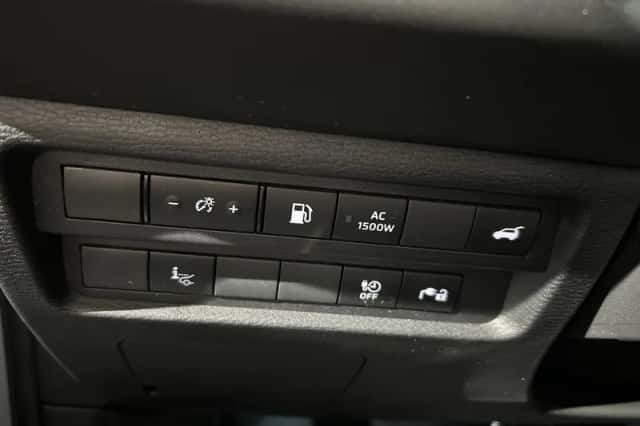 Mitsubishi Outlander (2025) thumbnail 2
