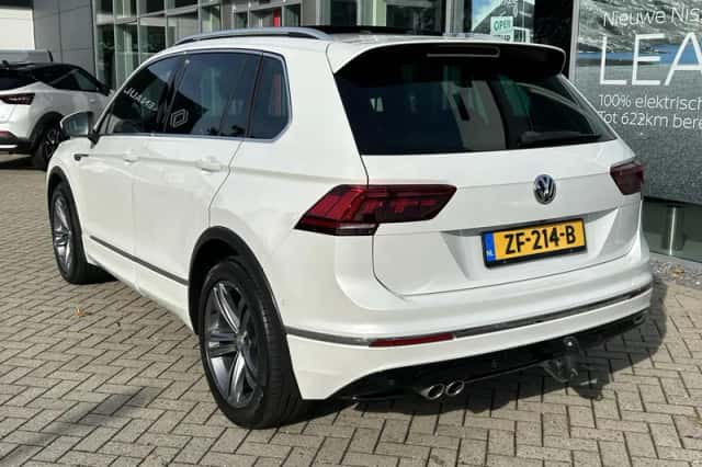 Volkswagen Tiguan (2019) thumbnail 3